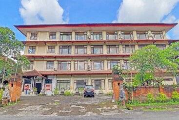 Warna Kedaton Hotel By Oyo