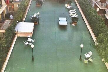 هاستل Hola Hostal Eixample