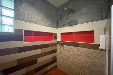 בית מלון כפרי Ac 2 Resort