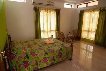 ホテル Ashiyana Cliff And Beach Resort