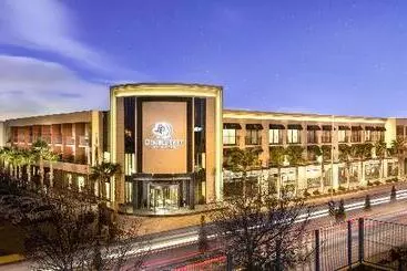 Doubletree By Hilton Hotel Izmir Airport