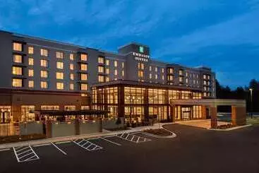 Hotel Embassy Suites By Hilton Atlanta Ne Gwinnett Sugarloaf
