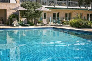 בית מלון כפרי Portsea Village Resort