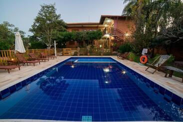 هتل Pousada Galeria Artes