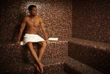 Schloss Hotel Burgbrohl