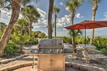 Mökkimajoitus Beachfront Home On Gulf Of Mexico W/ Indoor Pool