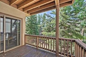 کلبه Mountain Home With Decks, Walk To Gondola