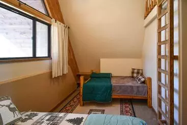 Mökkimajoitus Mtn Cabin Between Bryce Canyon & Zion Nat L Parks!