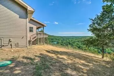 Mökkimajoitus Bull Shoals Retreat W/ Panoramic River Views!