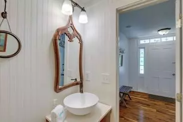 Marshall Cottage On 1895 Tobacco Farm W/ Hot Tub!