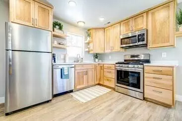Vakantiehuisje Mountain View Cedar City Home W/ Large Yard!
