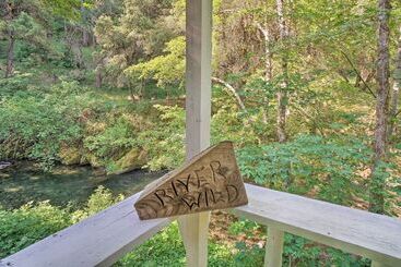 Kır Evi Outdoor Adventure: Tranquil Creekside Retreat