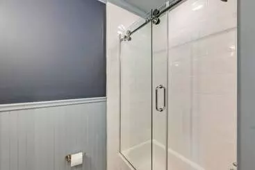 コテージ Stunning Westhampton Beach Home W/ Private Pool