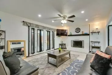 コテージ Pet Friendly Atwater Home ~ 12 Mi To Yosemite Lake