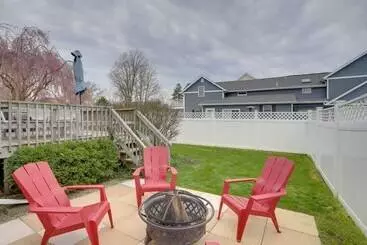 コテージ Spacious South Haven Retreat Near Lake Michigan