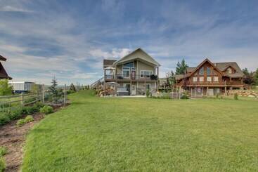 茅舍 Garden City Gem: Private Hot Tub & Game Room!