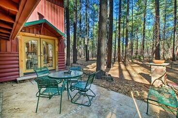 بيت ريفى Furnished Patio & Fire Pit: Pinetop Cabin!
