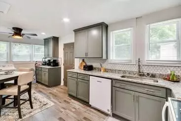 Mökkimajoitus Single Story Home < 1 Mi To Tuskegee University!