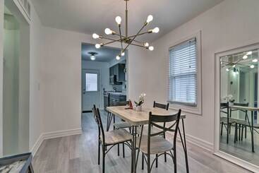 بيت ريفى Trendy Birmingham House W/ Laundry Amenities!