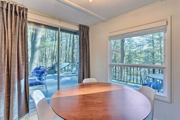 Vidéki Ház Near Masthope Mountain: Waterfront Shohola Cabin!