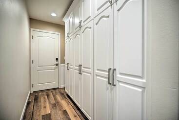 קוטג'' Family Home On Lake Chelan With Mtn + Lake View!