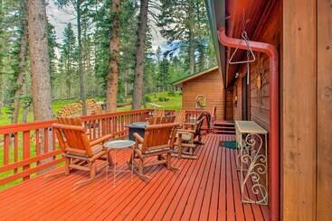 קוטג'' Angel Fire Cabin: Hot Tub, Fire Pit & Trail Access