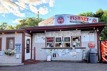 Hidden Gem Cottage  Near Blue Hill Peninsula