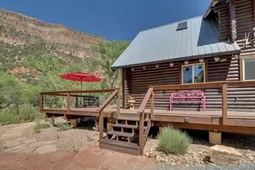 Mökkimajoitus Jemez Springs Mountain Oasis   Hot Springs Nearby!
