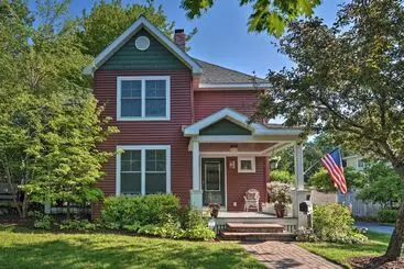 Mökkimajoitus Northwest Michigan Duplex: 1/2 Mi To Lake Michigan