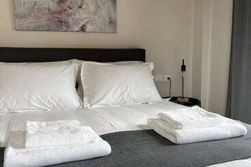 Aellō Luxury Apartments