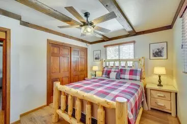 کلبه 2 Mi To Snow Summit Skiing: Big Bear Cabin W/ Deck