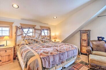 별장 Mountain Views & Fire Pit: Granby Retreat!