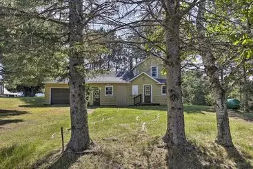 Mökkimajoitus Rural Republic House W/ Yard Near Atv Trails!