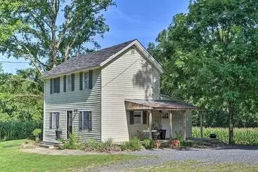 Mökkimajoitus Secluded Lothian Farmhouse On 45 Acres W/ Fire Pit