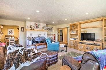 بيت ريفى Stunning San Ysidro Homestead W/ Large Porch!