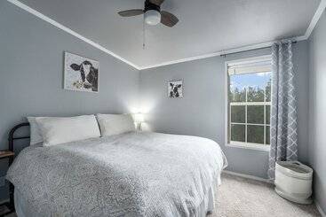 Kır Evi Canyon Lake Retreat W/ Hot Tub, Fire Pit & Grill!