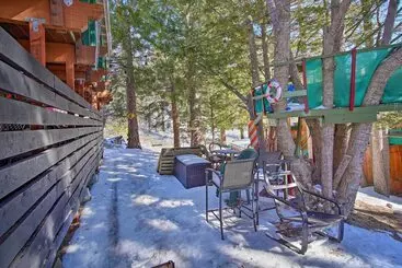 Mökkimajoitus Green Valley Lake Cabin W/ Fire Pit & Grill