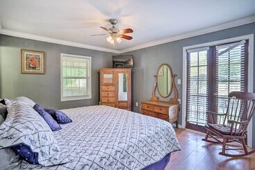 Kır Evi Charming Home W/ Yard, Walk To Beach & Casino