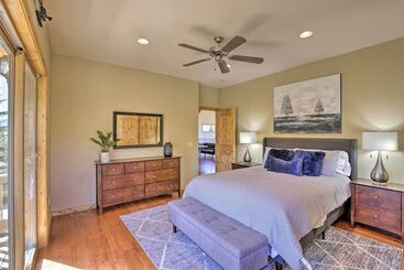 کلبه Cabin W/ Game Room & Mtn Views In Silverthorne!