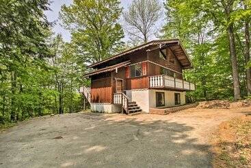 Hus på landet Swiss Style Chalet W/ Fireplace Near Story Land!