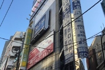 Hotel-cápsula Capsule Inn Shimbashi  Men Only