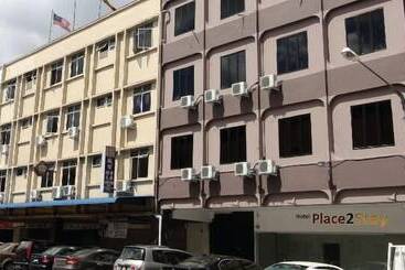 בית מלון כפרי Place2stay @ Riverside