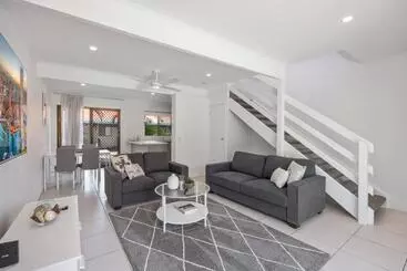 ホテル Wolngarin Holiday Resort Noosa