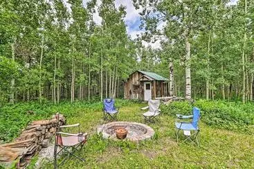 コテージ Duck Lake Cabin Rental Near Glacier National Park!
