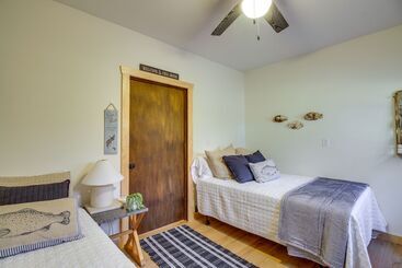 بيت ريفى Spacious Cabin On Cross Lake: Treehouse & Sauna!