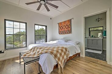 بيت ريفى Chic Fredericksburg Retreat Near Wineries!