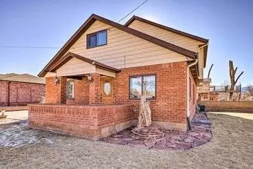 Mökkimajoitus Welcoming Cañon City Abode   Walk To River!