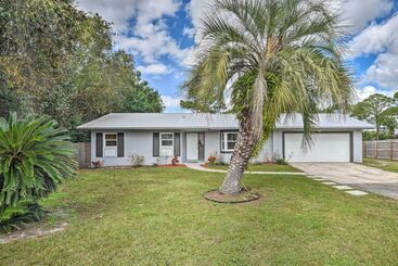 Dom wiejski Deltona Lake House, Day Trip To Disney & Universal