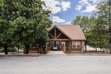 Hus på landet Lakefront Branson Cabin: 6 Mi To Branson Strip!