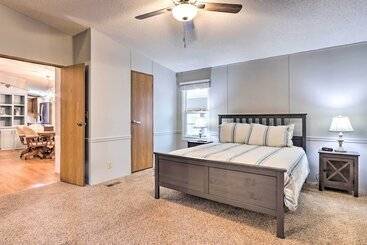 Сельский дом 8 Mi To Beach: Lake View Haven In Linn Creek!